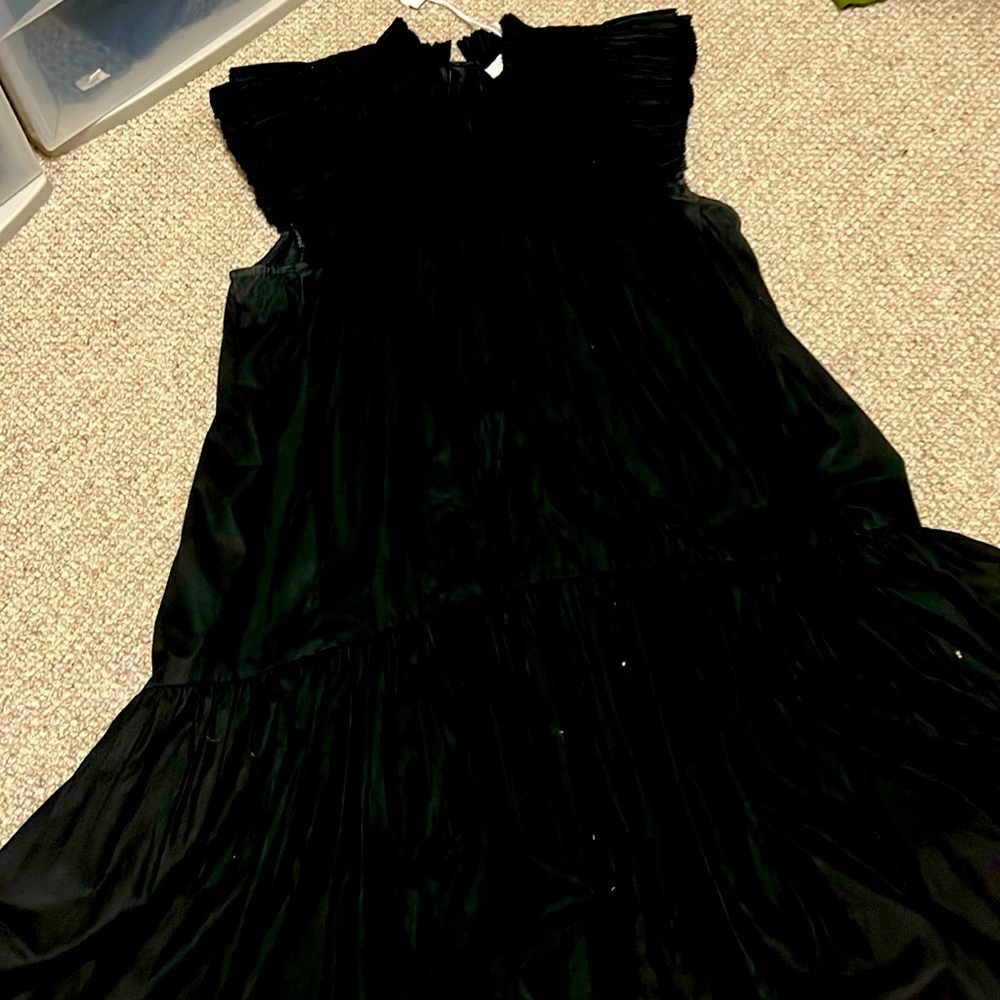 NWT poppy style dress in black size xs